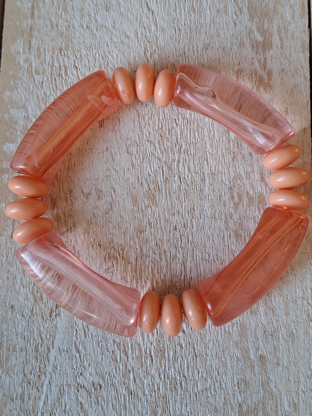 junglepepitebraceletperlesacryliquestulumcorail