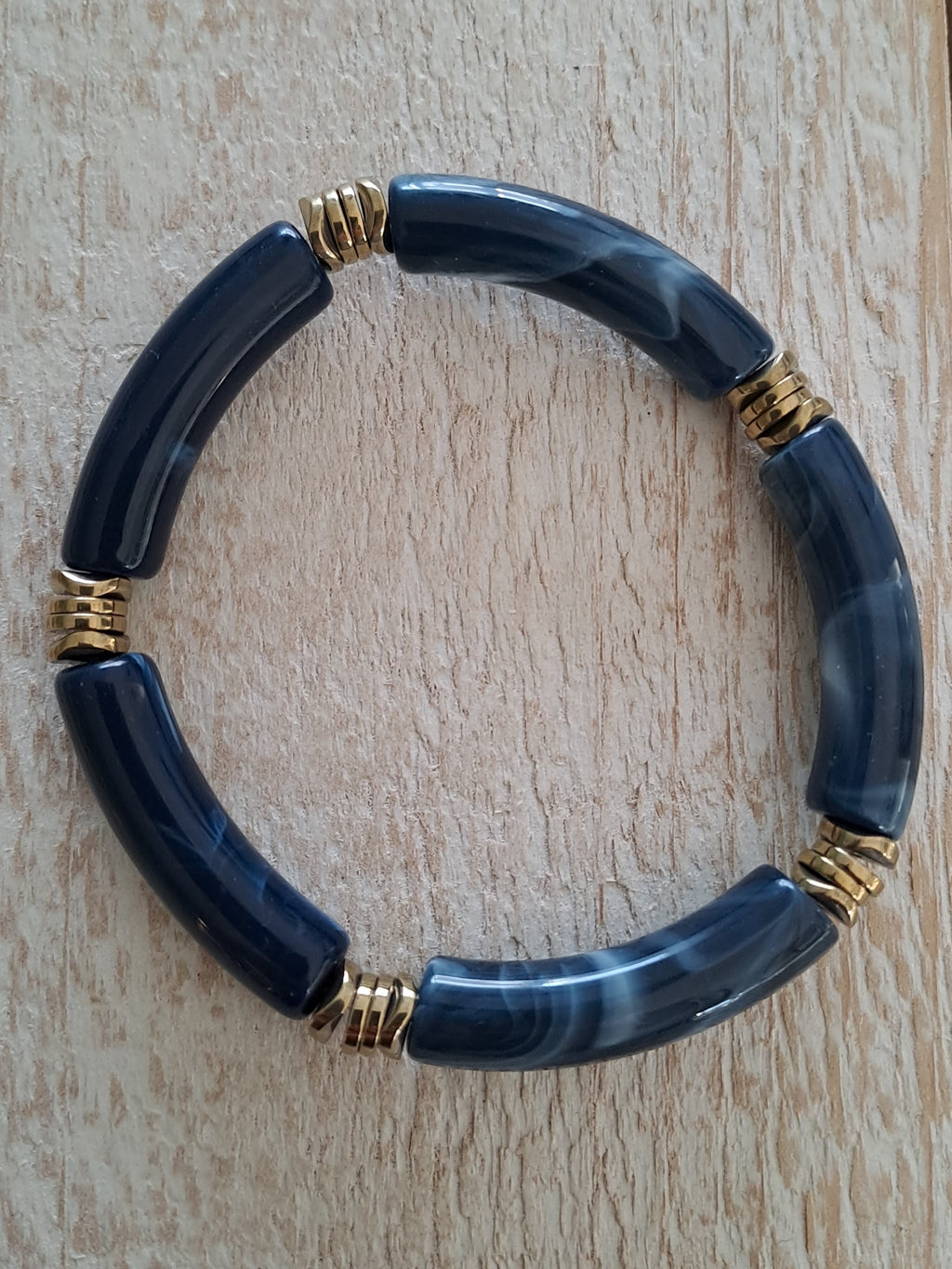 junglepepitebraceletperlestubesacryliquesmarinemarbre